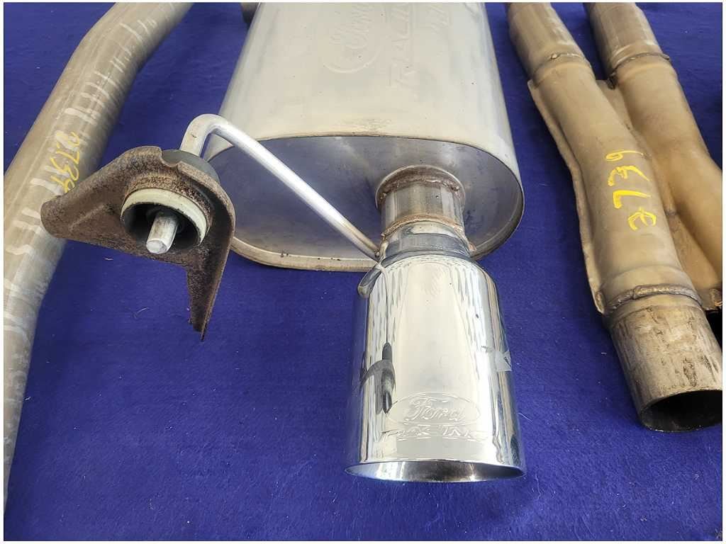 2015 - 2017 Mustang GT S550 Ford Racing Exhaust Muffler Pipe Tip *Read* 2739 - The Parts Farm