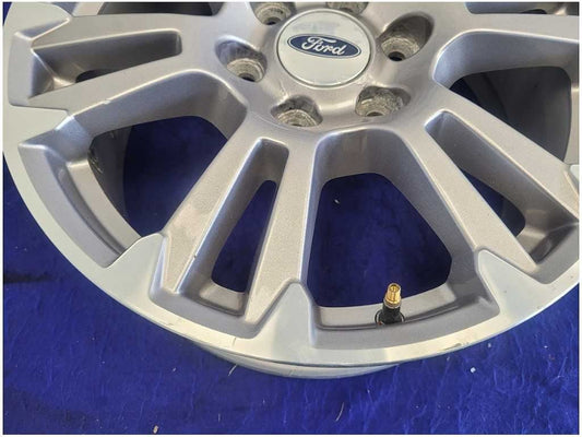 2015-2020 Ford F150 4x4 Pickup Truck Wheel 18x7.5 Paint Spoke Paint Scuffs 2627