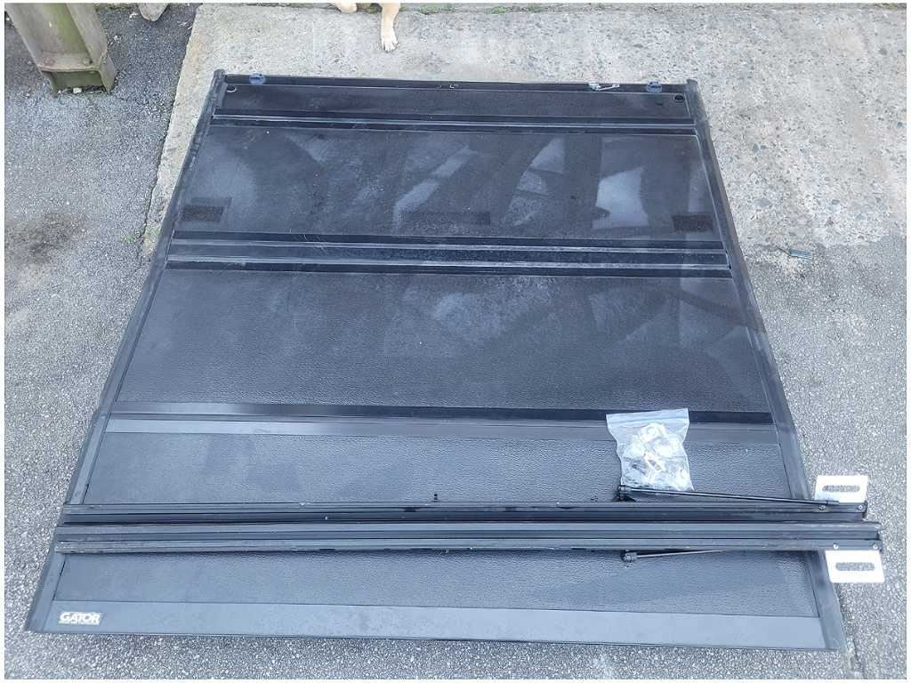 2015 - 2020 Ford F150 Pickup Truck Soft Gator Truck Bed 5' 5 Cover Folding 2765 - The Parts Farm