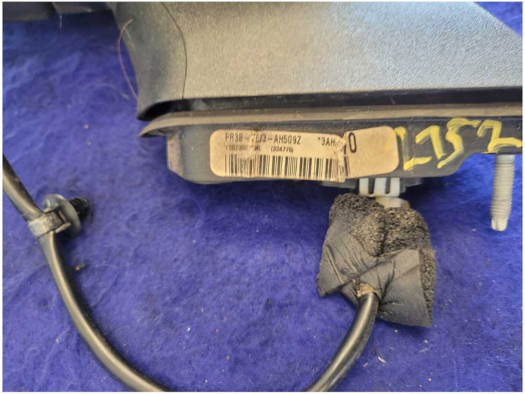 2015 - 2020 Ford Mustang GT S550 Driver Rear View Mirror Spotter Paint G1 2752 - The Parts Farm