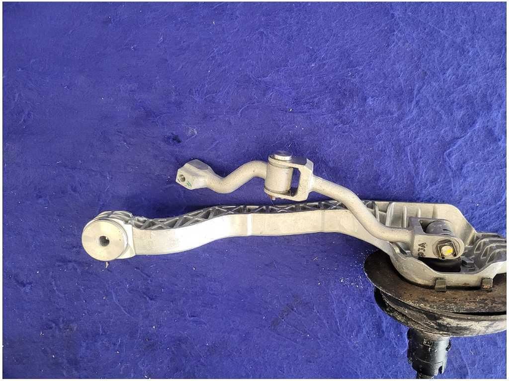 2015 - 2020 Ford Mustang Shelby GT350 5.2L Shifter Manual Transmission M/T FH - The Parts Farm
