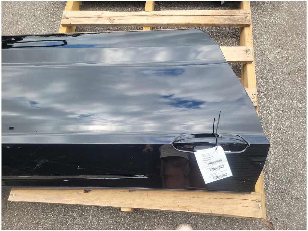 2015 - 2023 Ford Mustang GT S550 Passenger Front Coupe Door Shell Paint G1 2752 - The Parts Farm