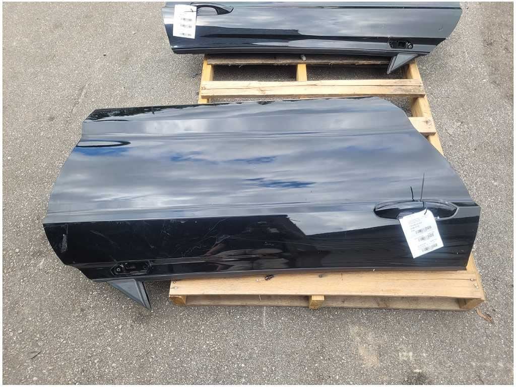 2015 - 2023 Ford Mustang GT S550 Passenger Front Coupe Door Shell Paint G1 2752 - The Parts Farm