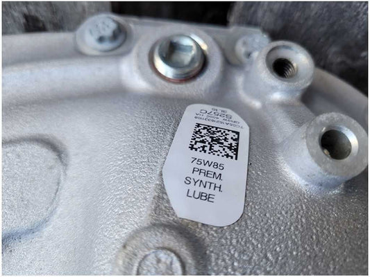 2015-217 Ford Mustang GT Auto A/T 3.15 Rear Carrier Differential Axle Chunk 2781