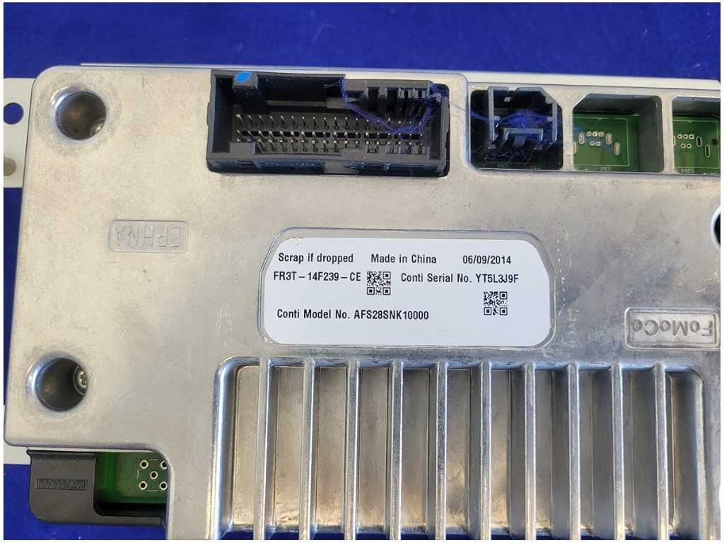2015 Ford Mustang GT Radio Sync Navigation Receiver Info Screen Heat Cool 2718 - The Parts Farm