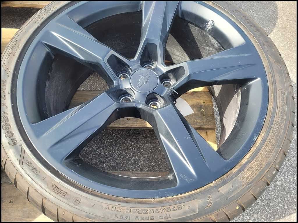 2016 - 2019 Chevy Camaro SS Rear Wheel 20x9.5 Black Spoke Goodyear Tire C43 - The Parts Farm