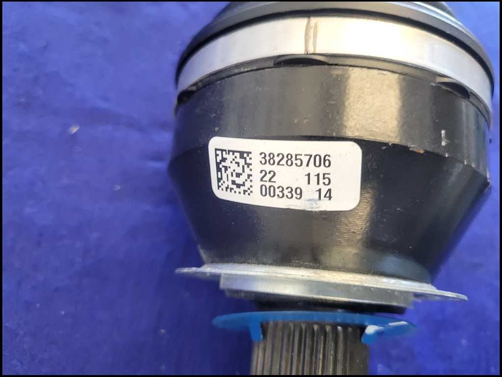2016 - 2024 Chevrolet Camaro SS 6.2L Driver Left Rear Axle Shaft C43 - The Parts Farm
