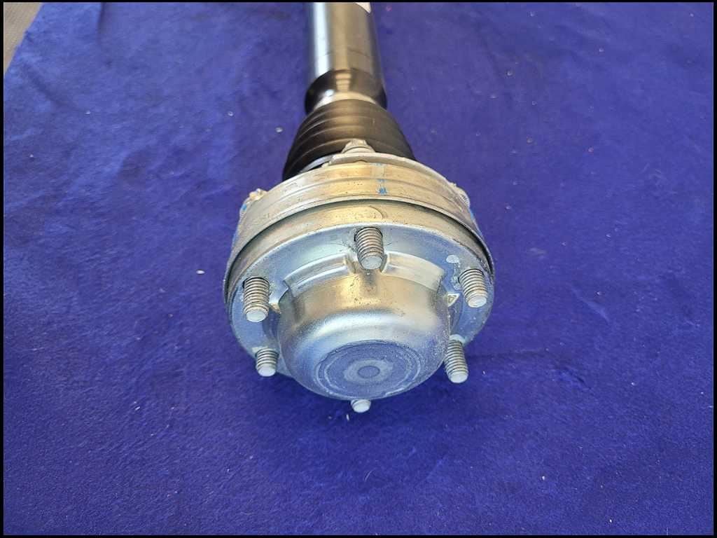 2016 - 2024 Chevrolet Camaro SS 6.2L Driver Left Rear Axle Shaft C43 - The Parts Farm