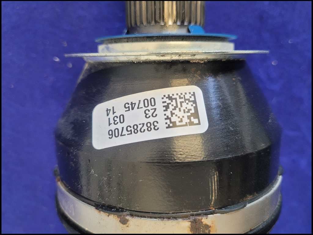2016 - 2024 Chevrolet Camaro SS 6.2L Passenger Right Rear Axle Shaft C43 - The Parts Farm