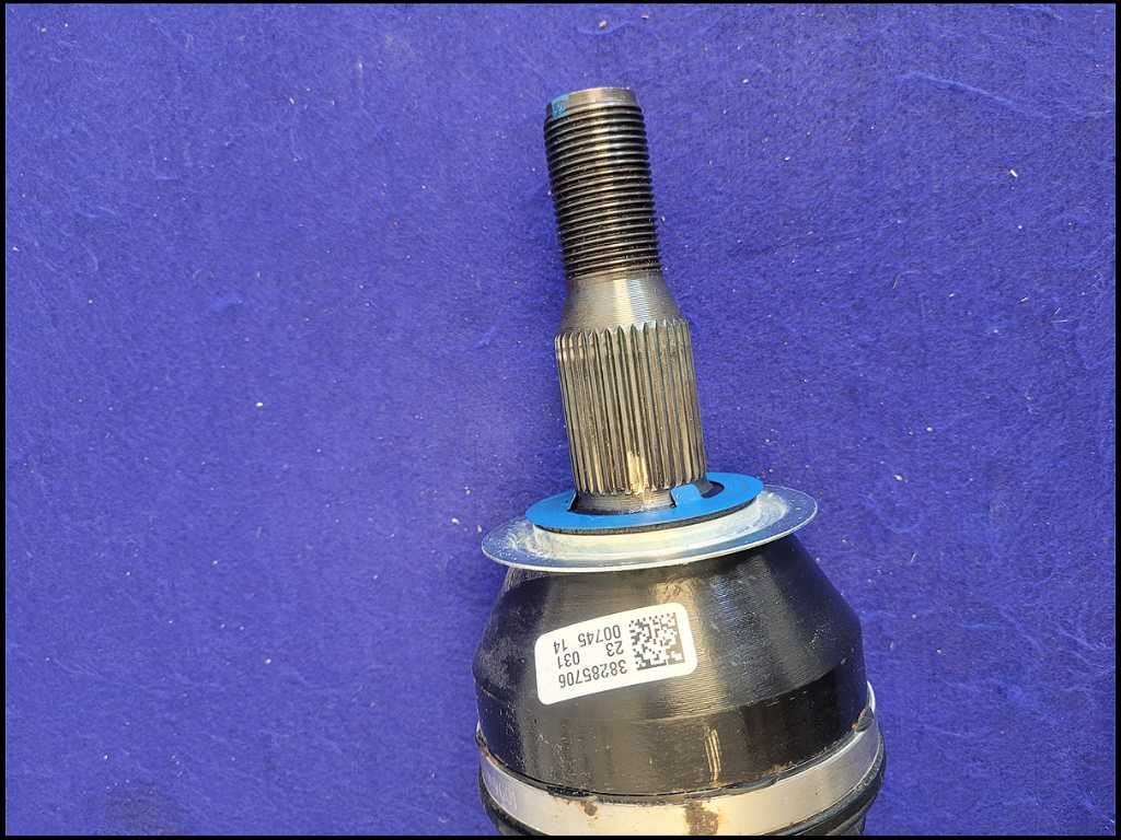 2016 - 2024 Chevrolet Camaro SS 6.2L Passenger Right Rear Axle Shaft C43 - The Parts Farm