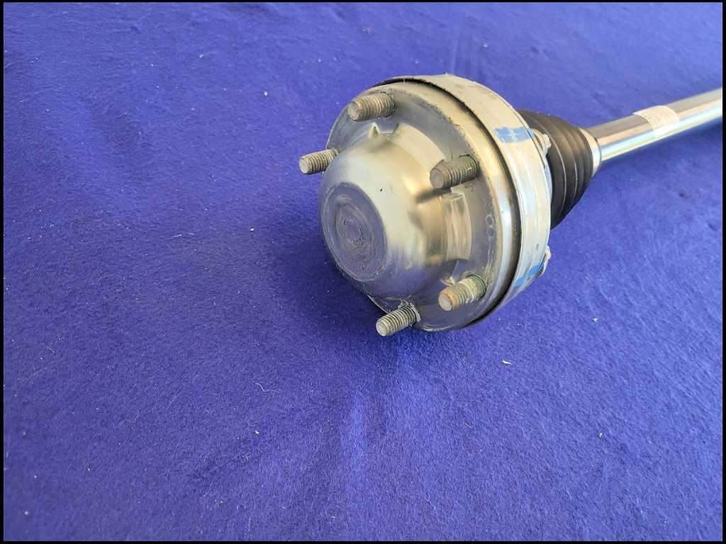 2016 - 2024 Chevrolet Camaro SS 6.2L Passenger Right Rear Axle Shaft C43 - The Parts Farm