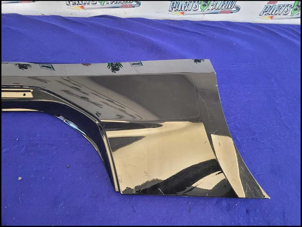 2016 - 2024 Chevrolet Camaro SS Passenger Lower Rocker Panel Molding C43 - The Parts Farm