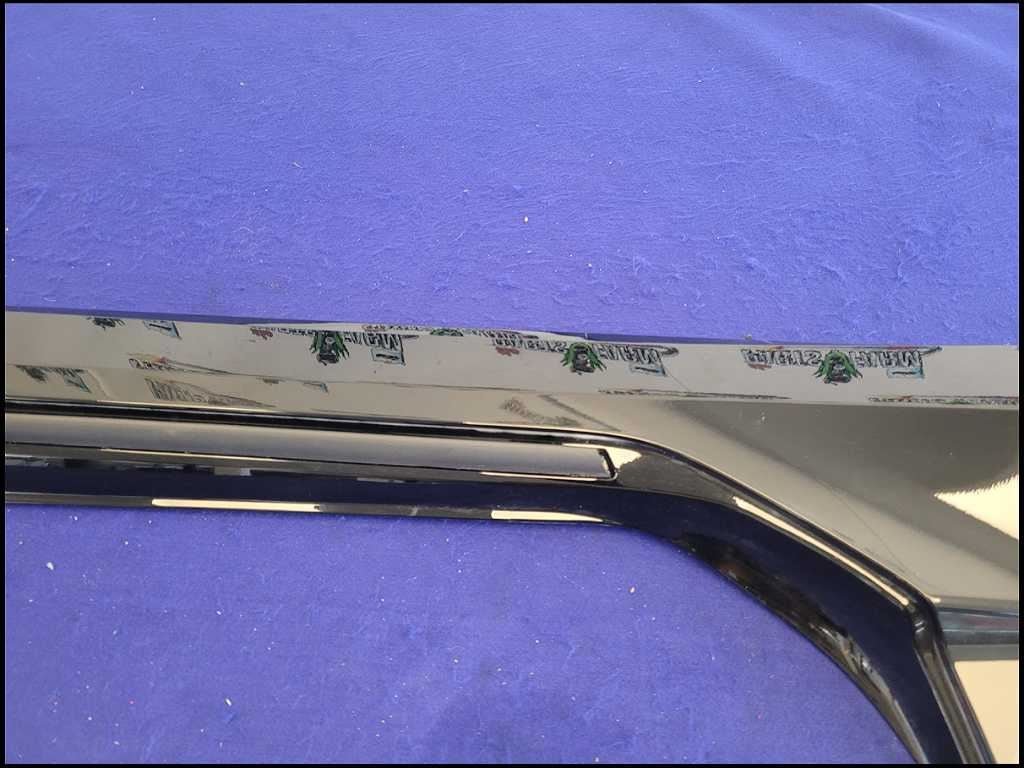 2016 - 2024 Chevrolet Camaro SS Passenger Lower Rocker Panel Molding C43 - The Parts Farm