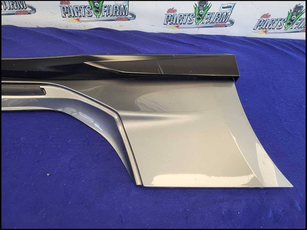 2016 - 2024 Chevrolet Camaro SS Passenger Lower Rocker Panel Molding C43 - The Parts Farm