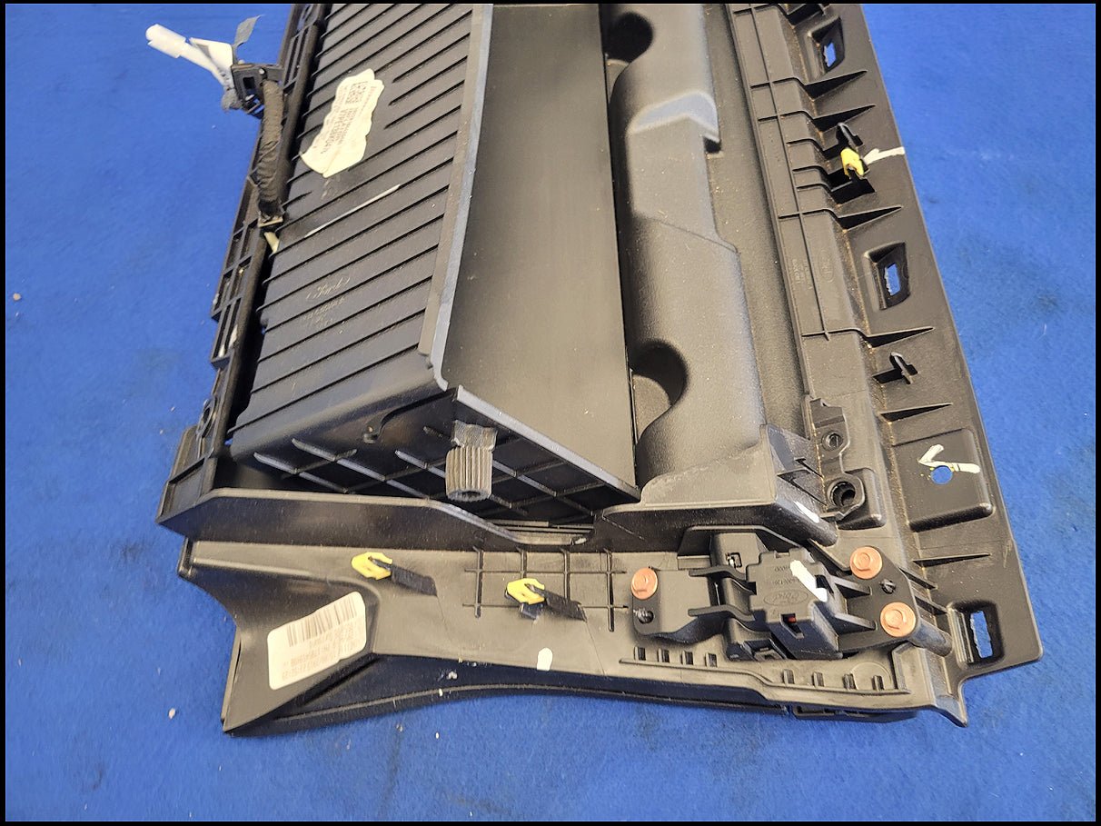 2018 - 2023 Ford Mustang GT S550 Coupe Air Bag Glove Box Passenger Right Dash 2681 - The Parts Farm