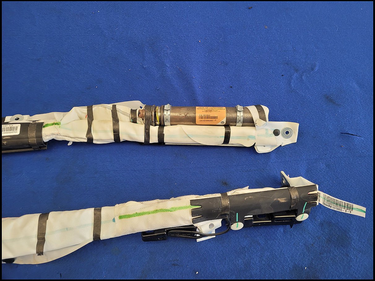 2018 - 2023 Ford Mustang GT S550 Coupe Passenger Upper Roof Curtain Air Bag 2681 - The Parts Farm