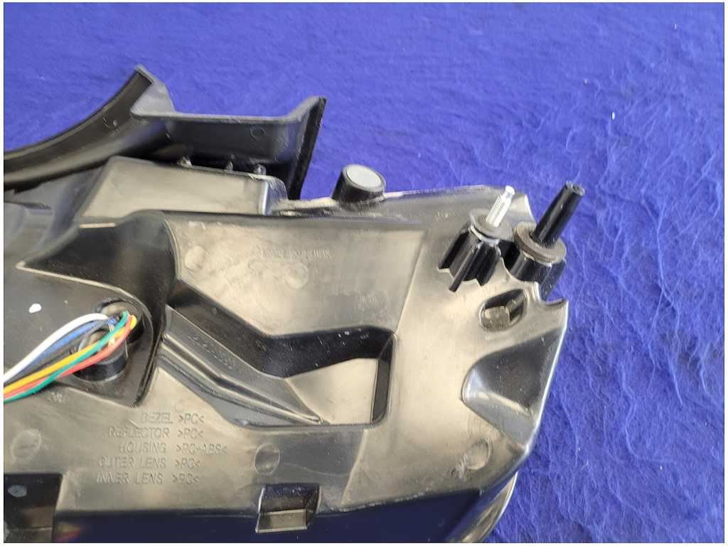 2018 - 2023 Ford Mustang GT S550 Driver Rear Taillight Lamp Brake Light 2716 - The Parts Farm