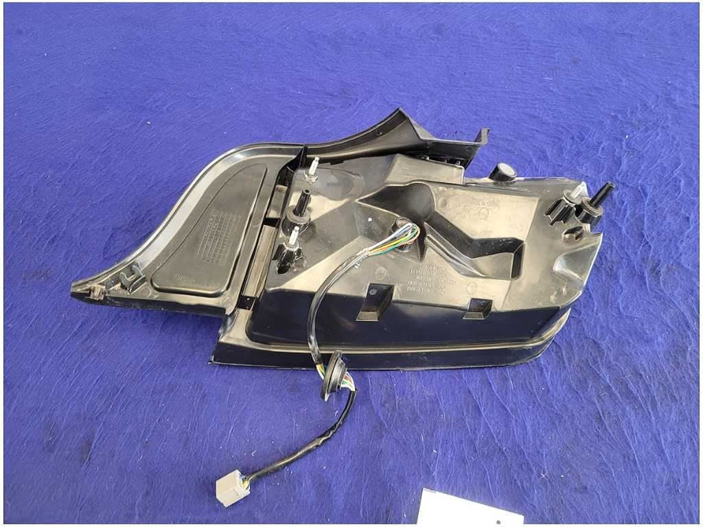 2018 - 2023 Ford Mustang GT S550 Driver Rear Taillight Lamp Brake Light 2716 - The Parts Farm