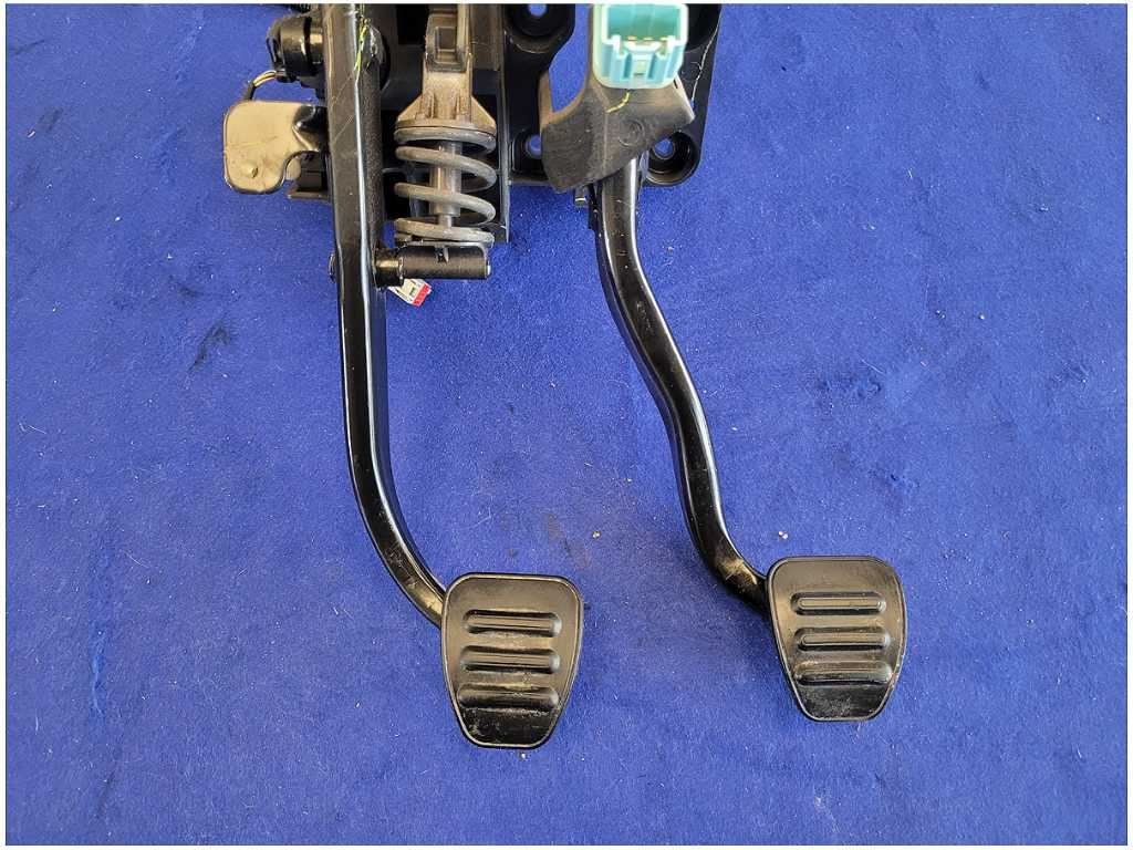 2018 - 2023 Ford Mustang GT S550 Pedal Cage Manual Transmission M/T Clutch 2766 - The Parts Farm