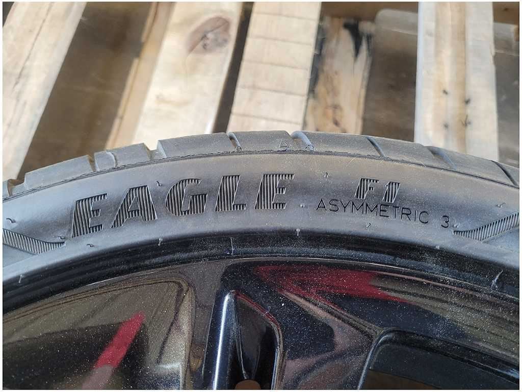 2019 - 2023 Chevrolet Camaro SS Rear Wheel 20x9.5 Twisted Split Spoke Black C43 - The Parts Farm