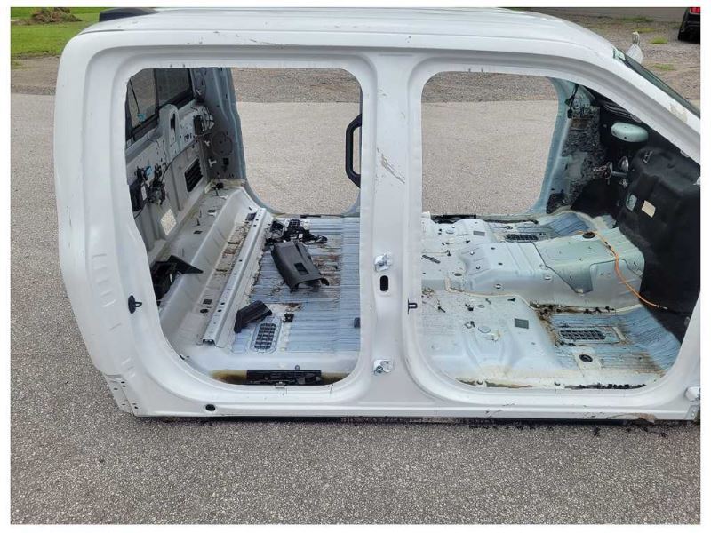 2022 Ford F150 Lightning Truck Cab Crew Cab Without Panoramic Roof Paint YZ 2523 - The Parts Farm