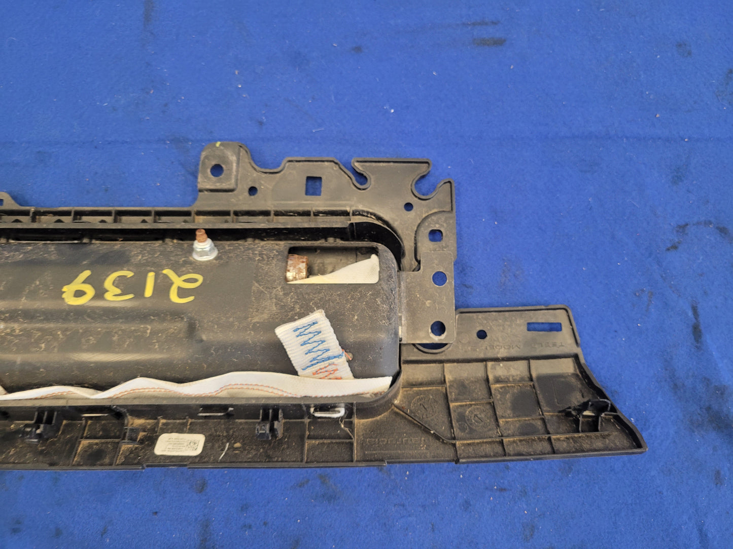 2020 Tesla Model 3 Passenger Lower Knee Air Bag 2139 - The Parts Farm