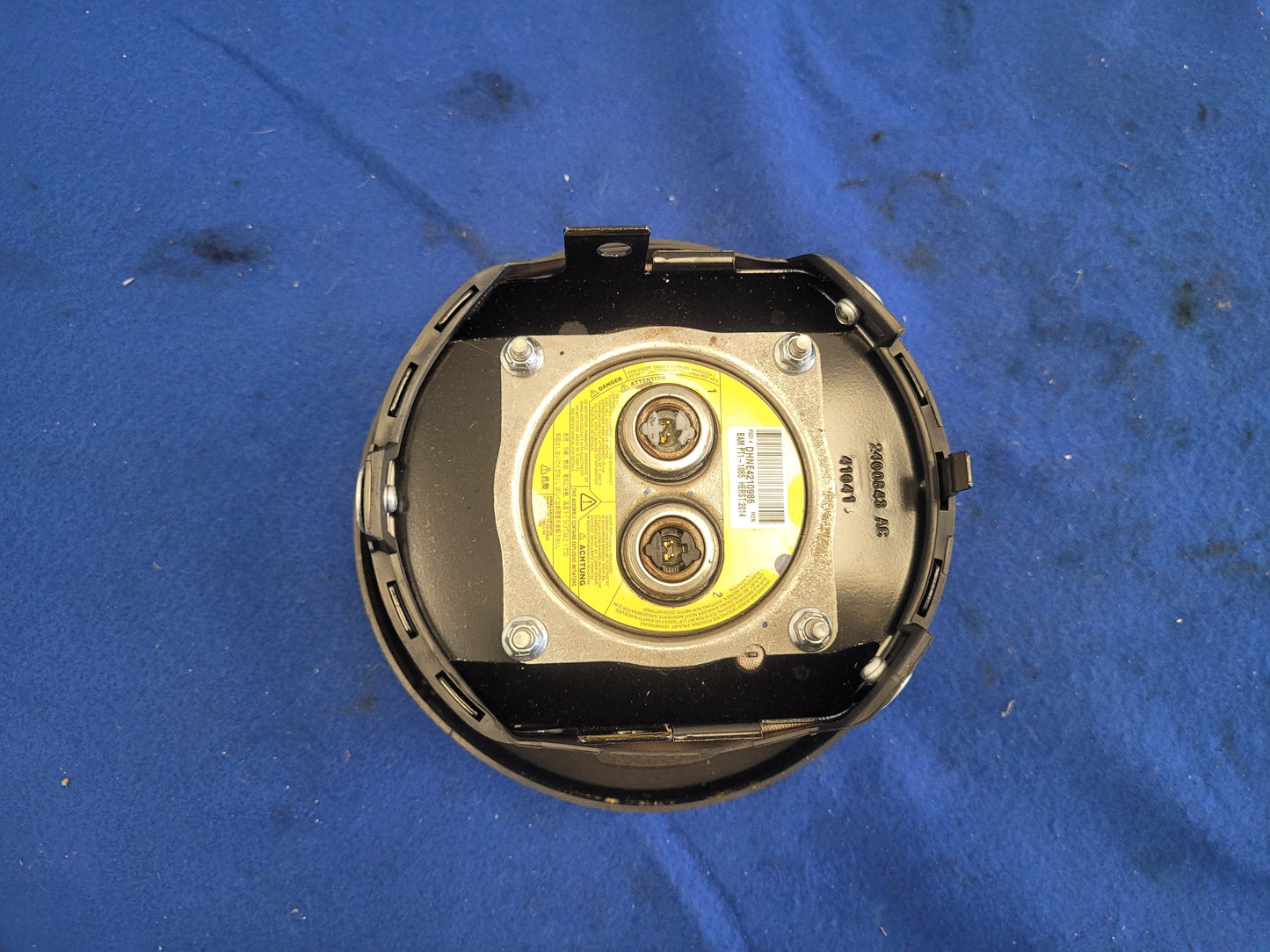 2011-2014 Ford Mustang GT Driver Steering Wheel Air Bag Dash Left 2468 - The Parts Farm