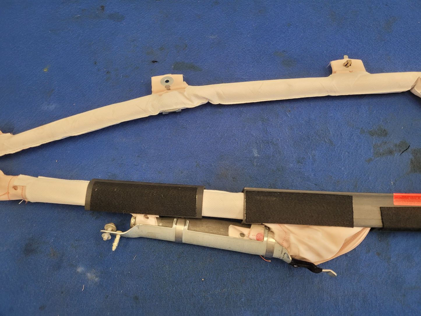 2010 Chevrolet Camaro SS Coupe Driver Roof or Curtain Air Bag 2486 - The Parts Farm