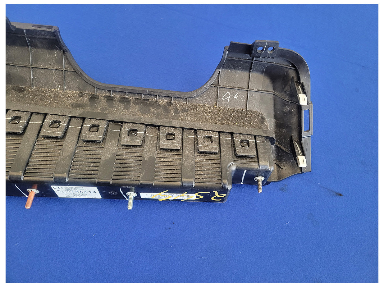 2015-2017 Ford Mustang GT S550 Driver Lower Knee Air Bag 2544 - The Parts Farm
