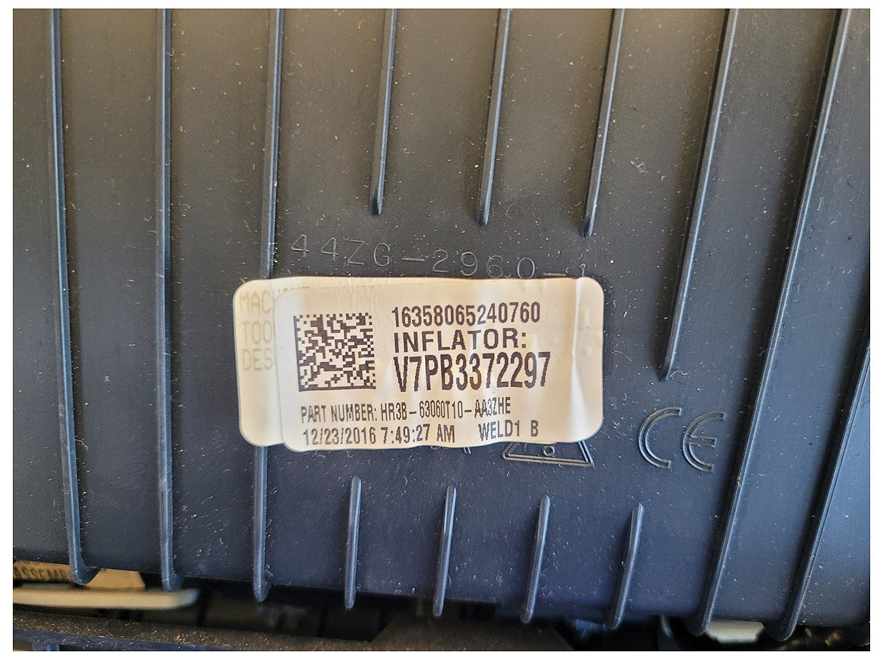 2015-2017 Ford Mustang GT S550 Passenger Air Bag Glove Box Right Dash 2566 - The Parts Farm