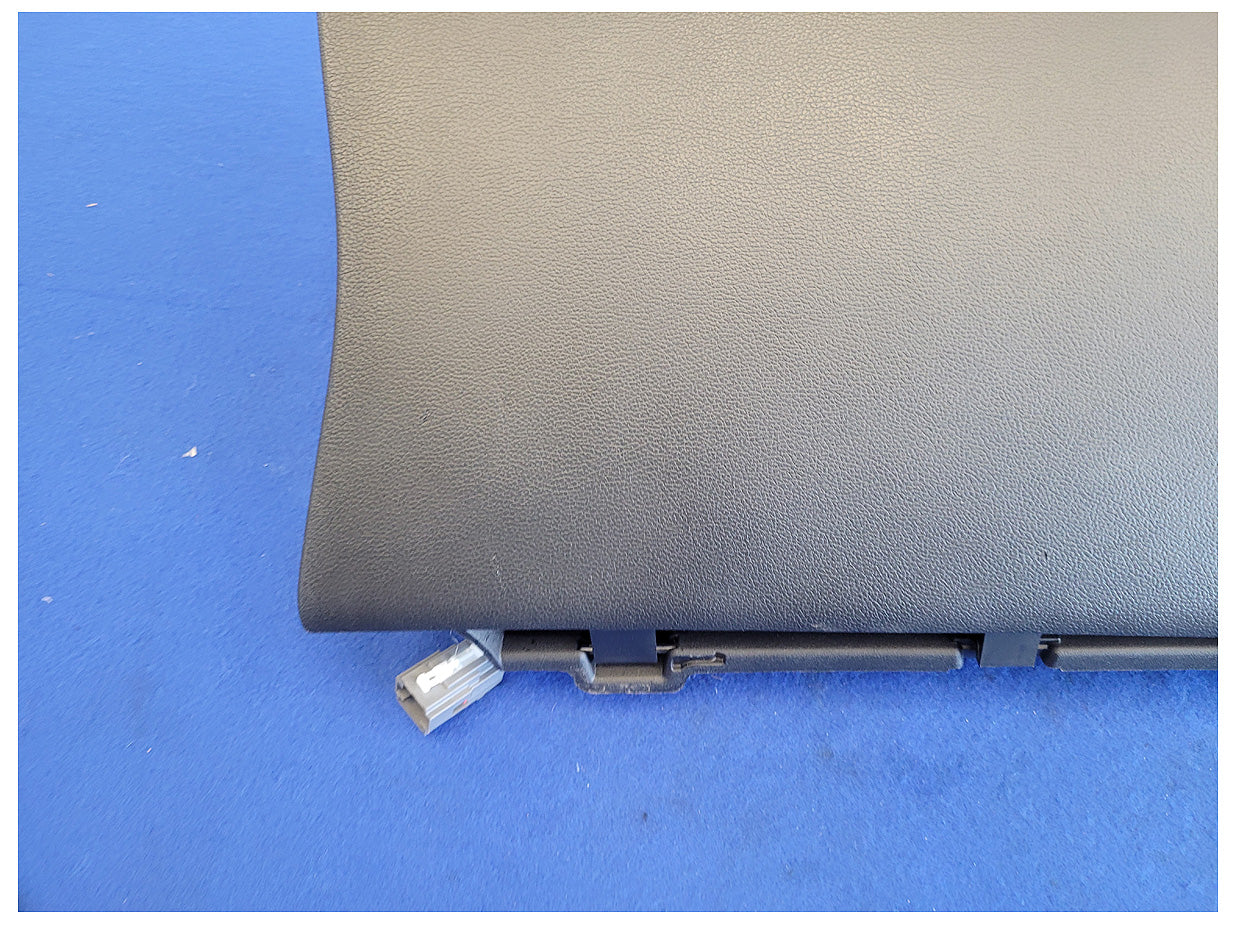 2018-2023 Ford Mustang GT S550 Glove Box Passenger Air Bag Dash 2560 - The Parts Farm