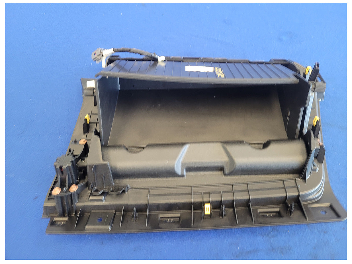 2018-2023 Ford Mustang GT S550 Glove Box Passenger Air Bag Dash 2560 - The Parts Farm