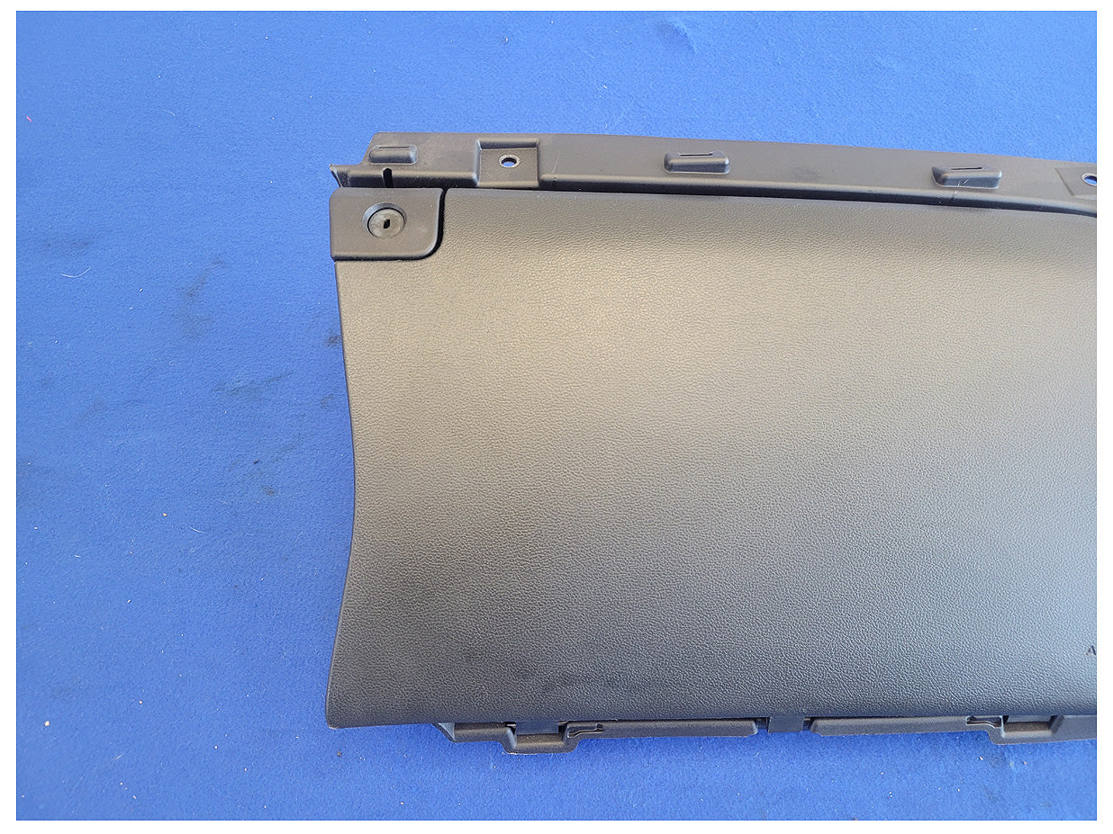 2018-2023 Ford Mustang GT S550 Coupe Air Bag Glove Box Passenger Right Dash 2574 - The Parts Farm