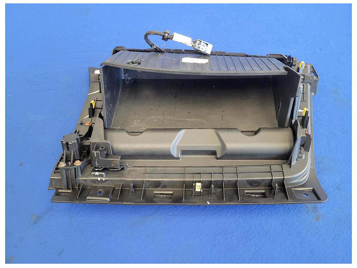 2018-2023 Ford Mustang GT S550 Coupe Glove Box Air Bag Passenger Right Dash 2571 - The Parts Farm