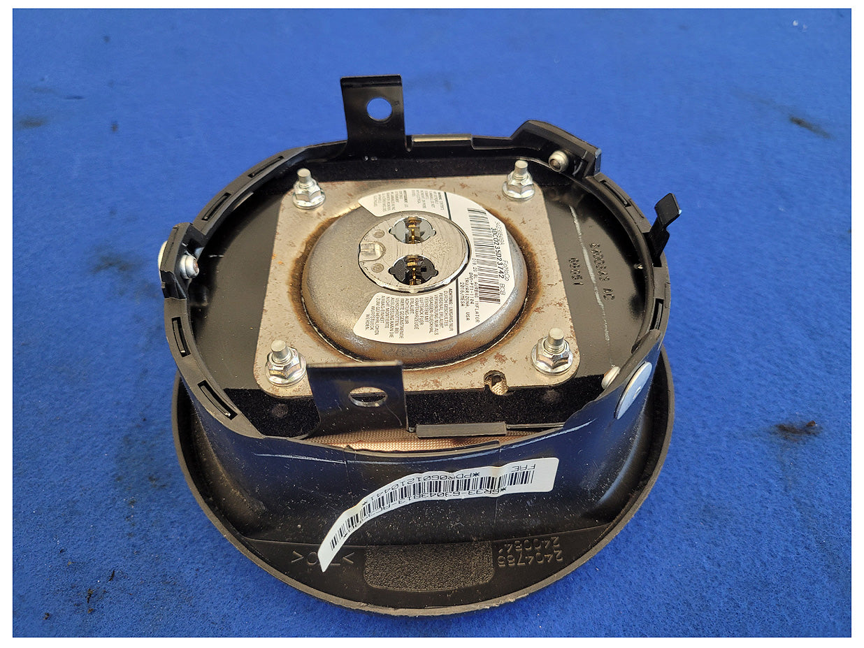 2006 Ford Mustang GT S197 Air Bag Driver Steering Wheel Left 2600 - The Parts Farm