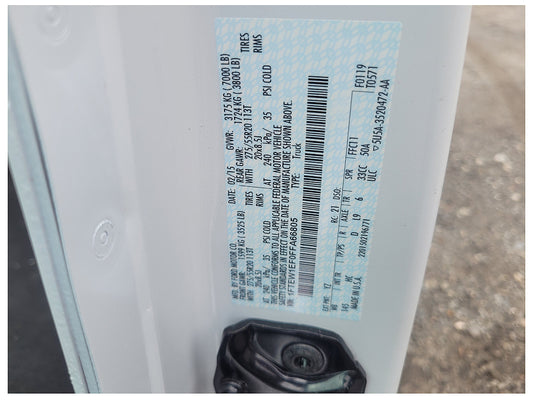 Stock 2617. 2015 Ford F150 Pickup Truck Salvage Title Damage