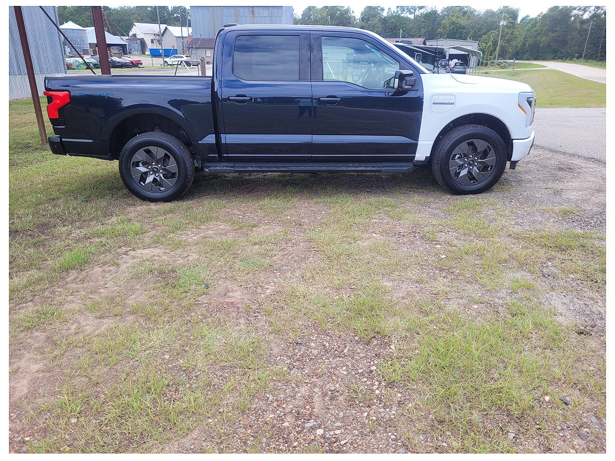 Stock 2300. 2022 Ford F150 Lightning Supercrew 5.5" 4wd Electric Salvage Title Fixer 3k Mile - The Parts Farm