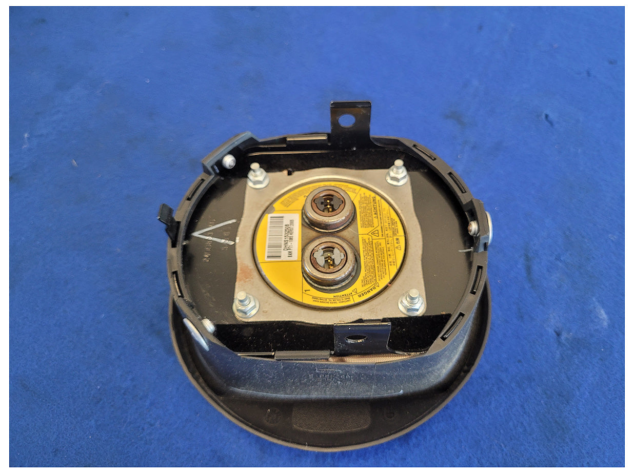 2005-2009 Ford Mustang GT Coupe Air Bag Driver Steering Wheel LH Dash 2621 - The Parts Farm