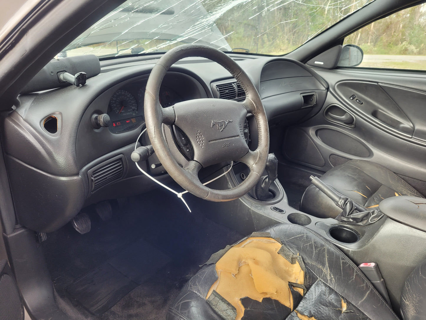 Stock 2640. 2002 Ford Mustang GT Coupe 4.6L 2V Engine 3650 M/T Clear Title!! - The Parts Farm