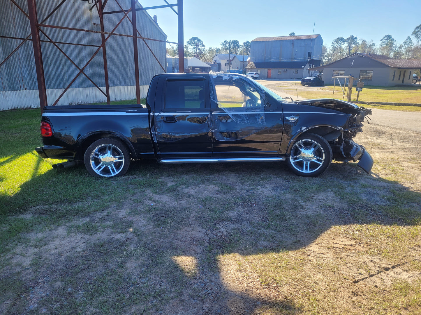 Stock 2642. 2003 Ford F150 Harley Davidson 5.4L SC Engine 4R100 Auto Trans Clear Title 90k Miles - The Parts Farm