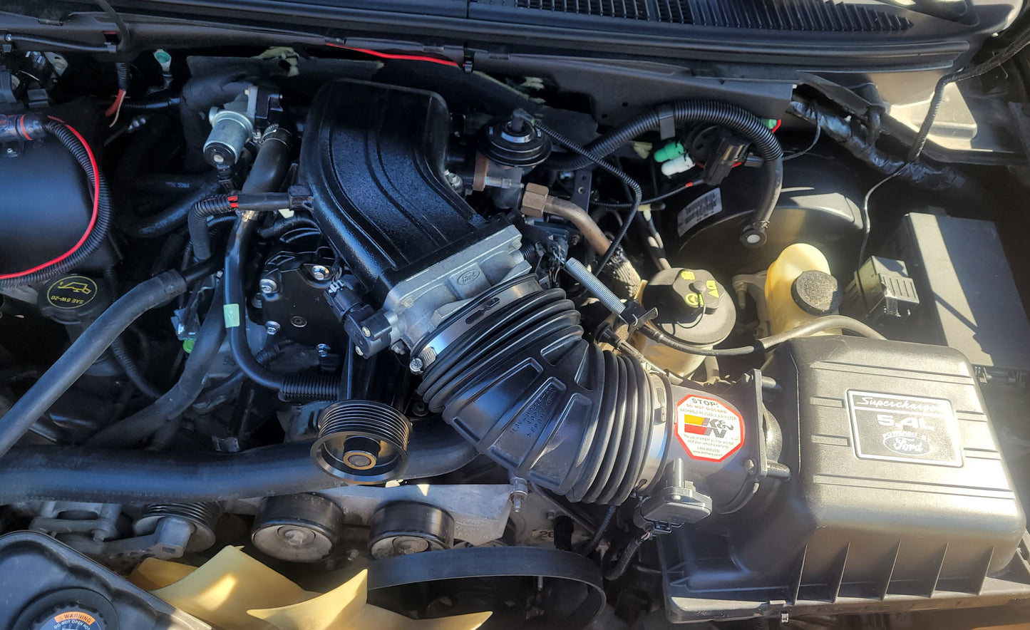 Stock 2642. 2003 Ford F150 Harley Davidson 5.4L SC Engine 4R100 Auto Trans Clear Title 90k Miles - The Parts Farm