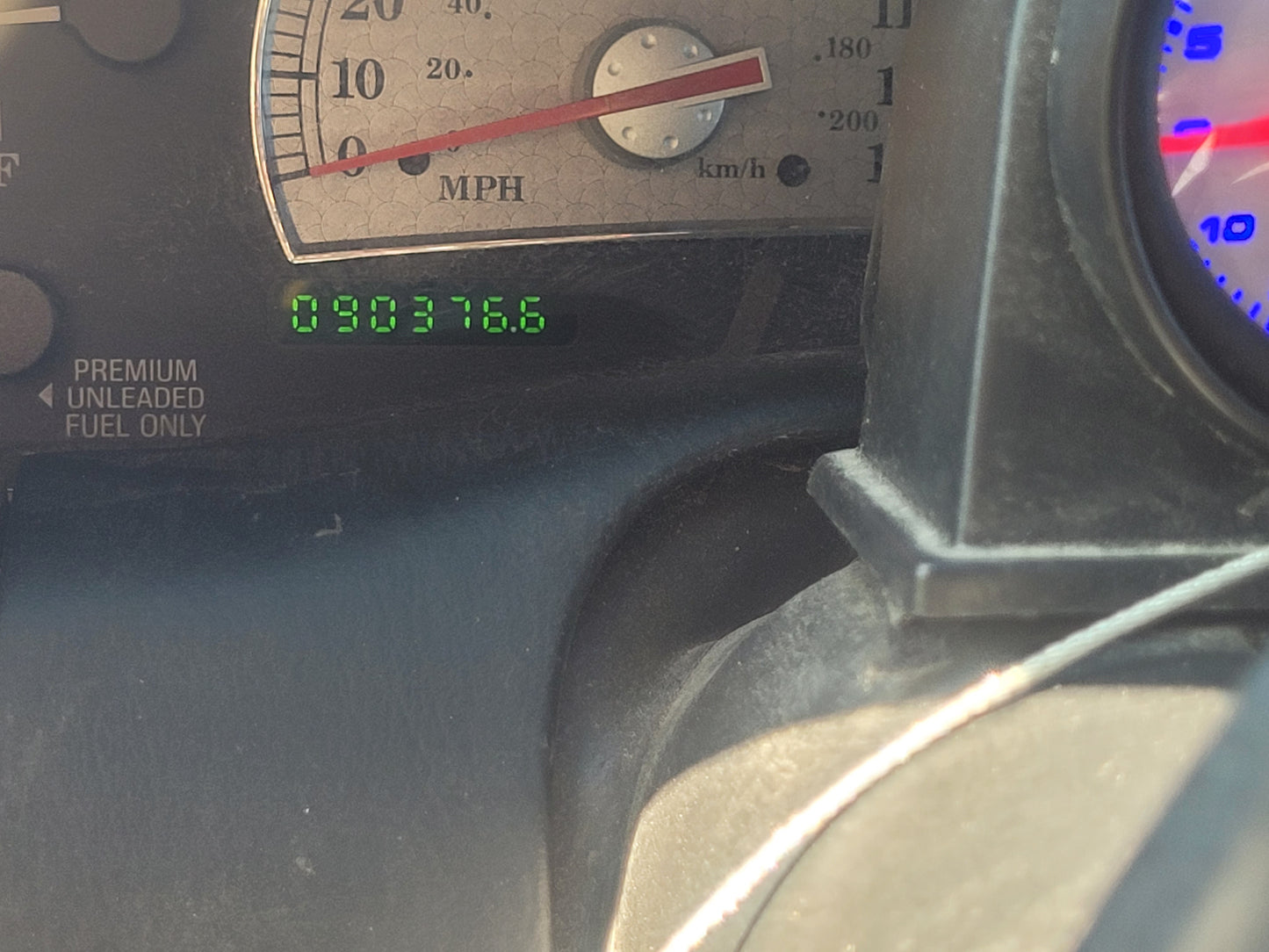 Stock 2642. 2003 Ford F150 Harley Davidson 5.4L SC Engine 4R100 Auto Trans Clear Title 90k Miles - The Parts Farm