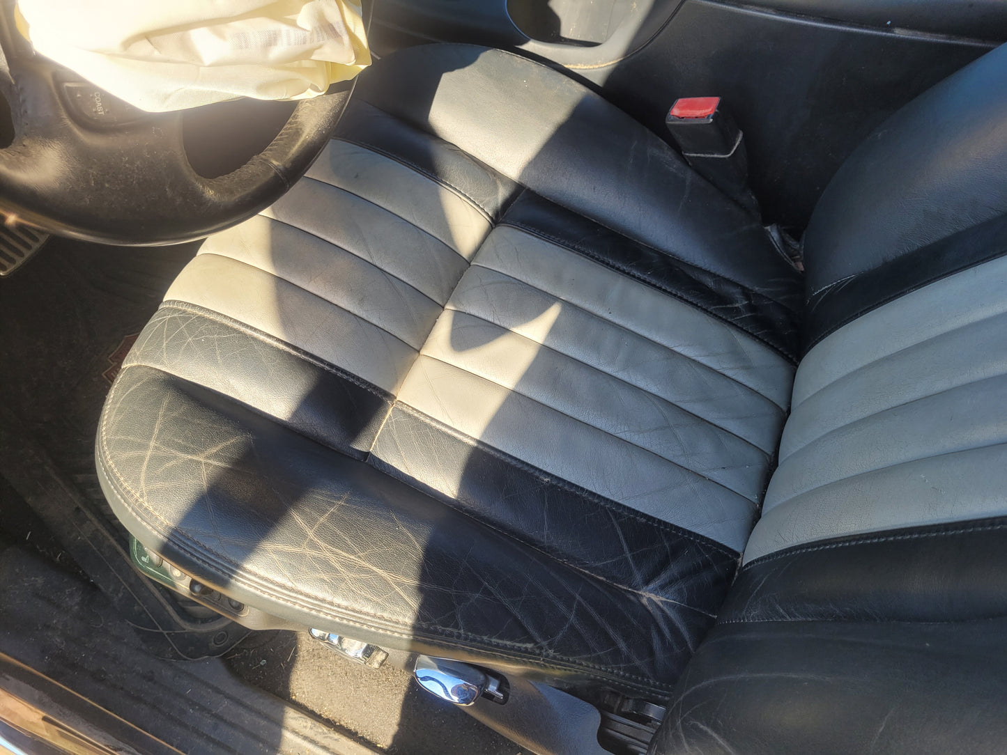 Stock 2642. 2003 Ford F150 Harley Davidson 5.4L SC Engine 4R100 Auto Trans Clear Title 90k Miles - The Parts Farm