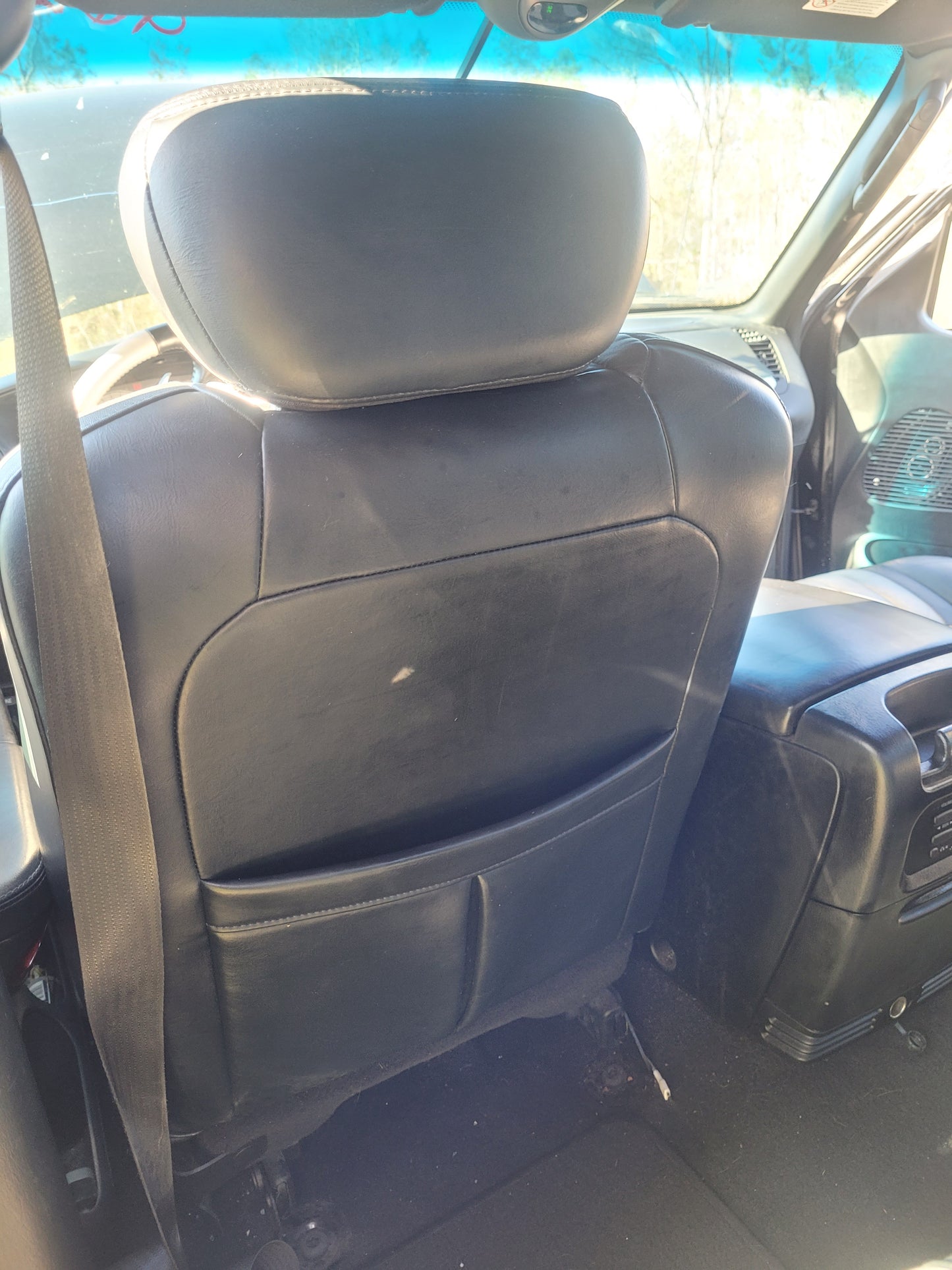 Stock 2642. 2003 Ford F150 Harley Davidson 5.4L SC Engine 4R100 Auto Trans Clear Title 90k Miles - The Parts Farm
