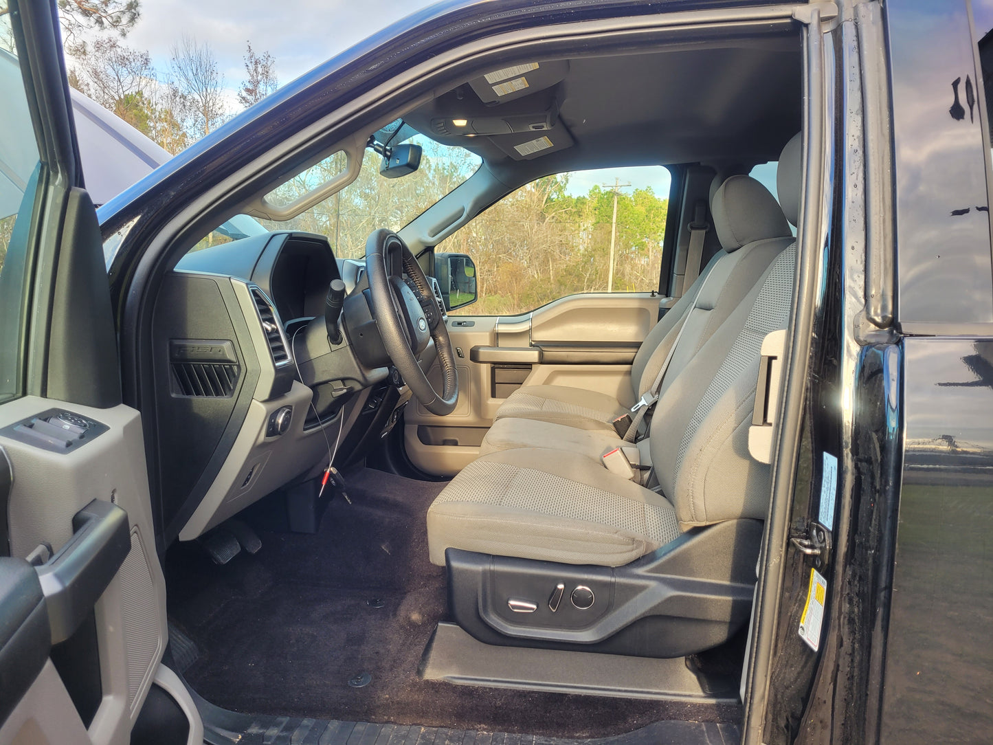 Stock 2663. 2016 Ford F150 Pickup Truck 4x4 5.0L Gen 2 Coyote 6R80 A/T 51k Miles - The Parts Farm