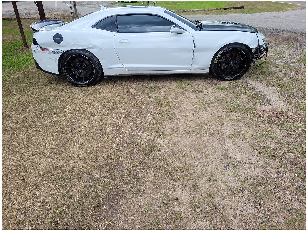 Stock 2719. 2014 Chevrolet Camaro SS Coupe 6.2L V8 6 Speed Auto Trans 71k Miles
