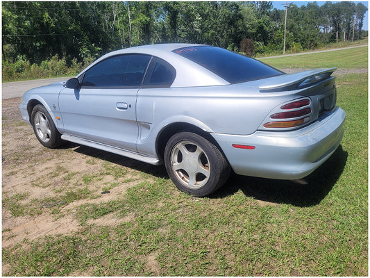 Stock 2720. 1995 Ford Mustang V6 Coupe Export Mirrors Taillights Flares Cluster