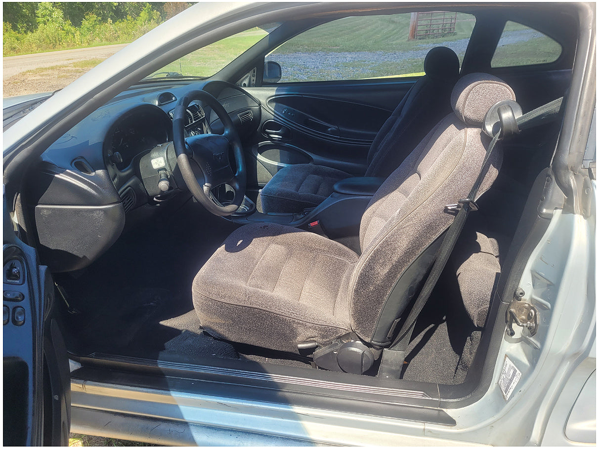 Stock 2720. 1995 Ford Mustang V6 Coupe Export Mirrors Taillights Flares Cluster