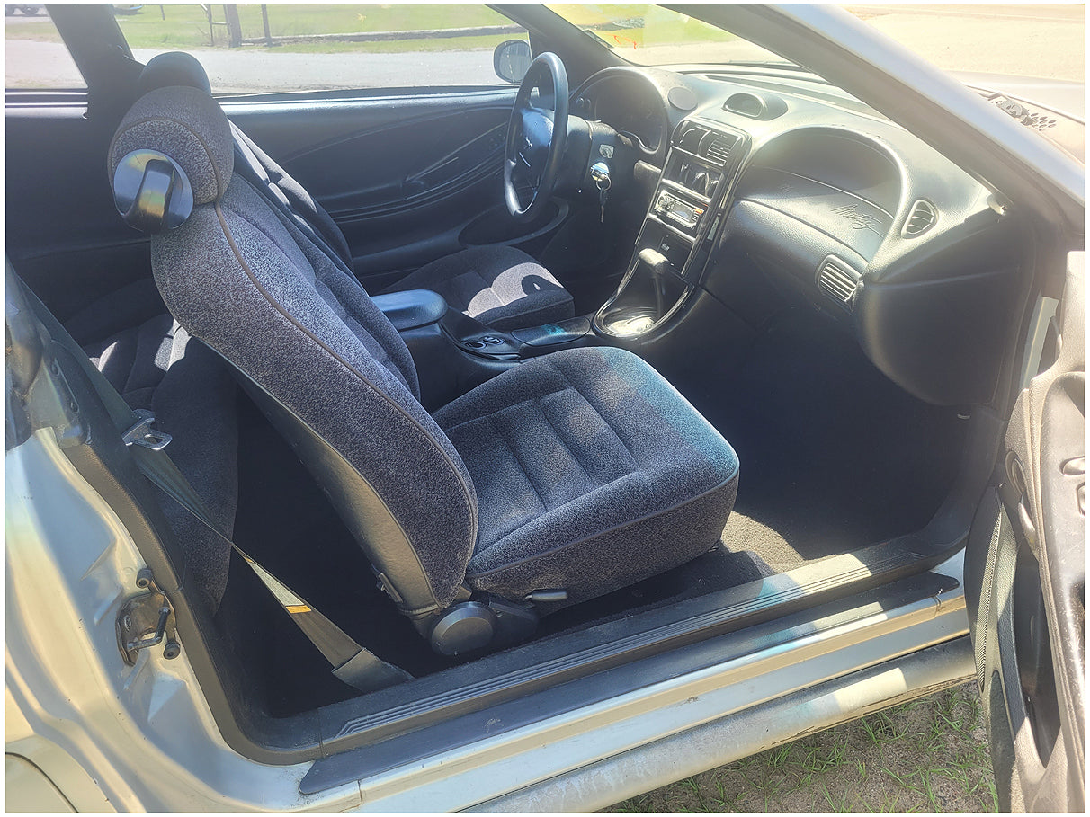 Stock 2720. 1995 Ford Mustang V6 Coupe Export Mirrors Taillights Flares Cluster