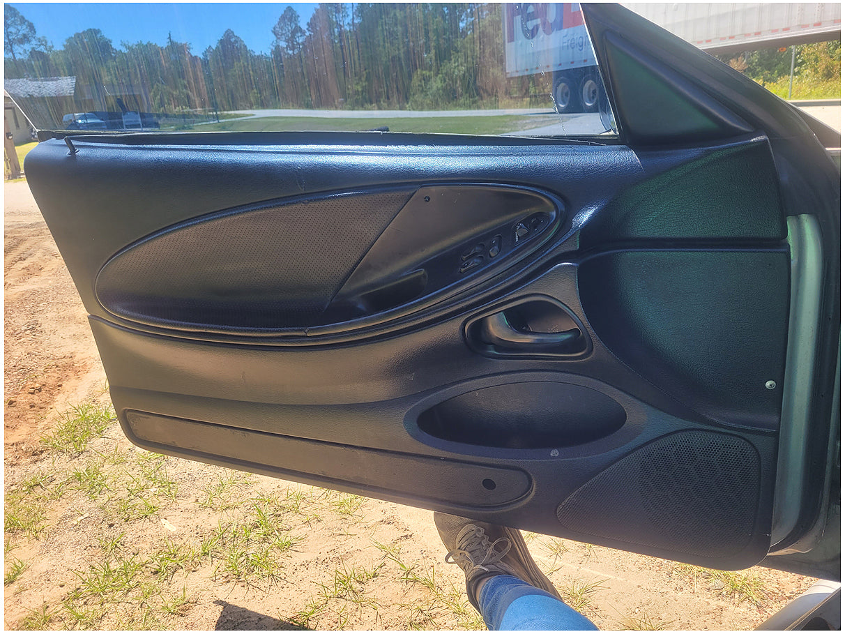 Stock 2720. 1995 Ford Mustang V6 Coupe Export Mirrors Taillights Flares Cluster